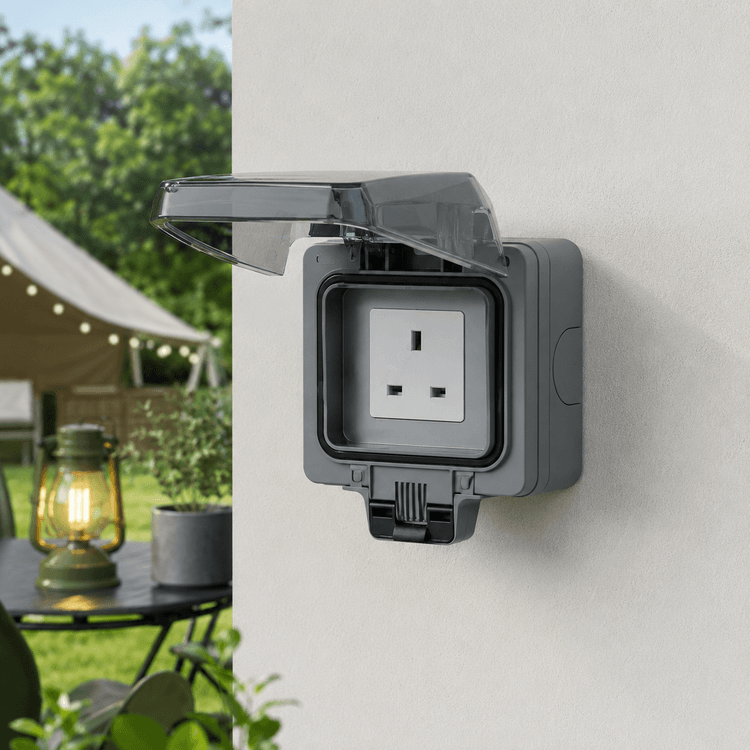 Weatherproof Socket Box IP66 — Clip-on weatherproof enclosure that covers an existing outdoor socket.